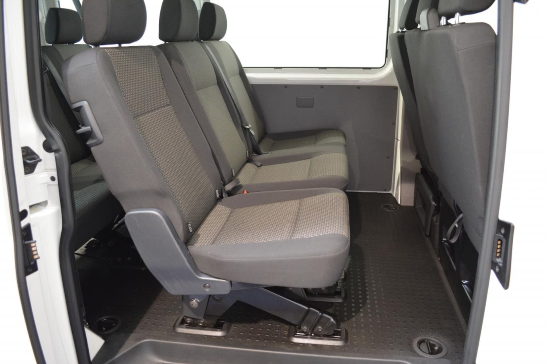 Volkswagen T6.1 Transporter Kombi kurzer Radstand