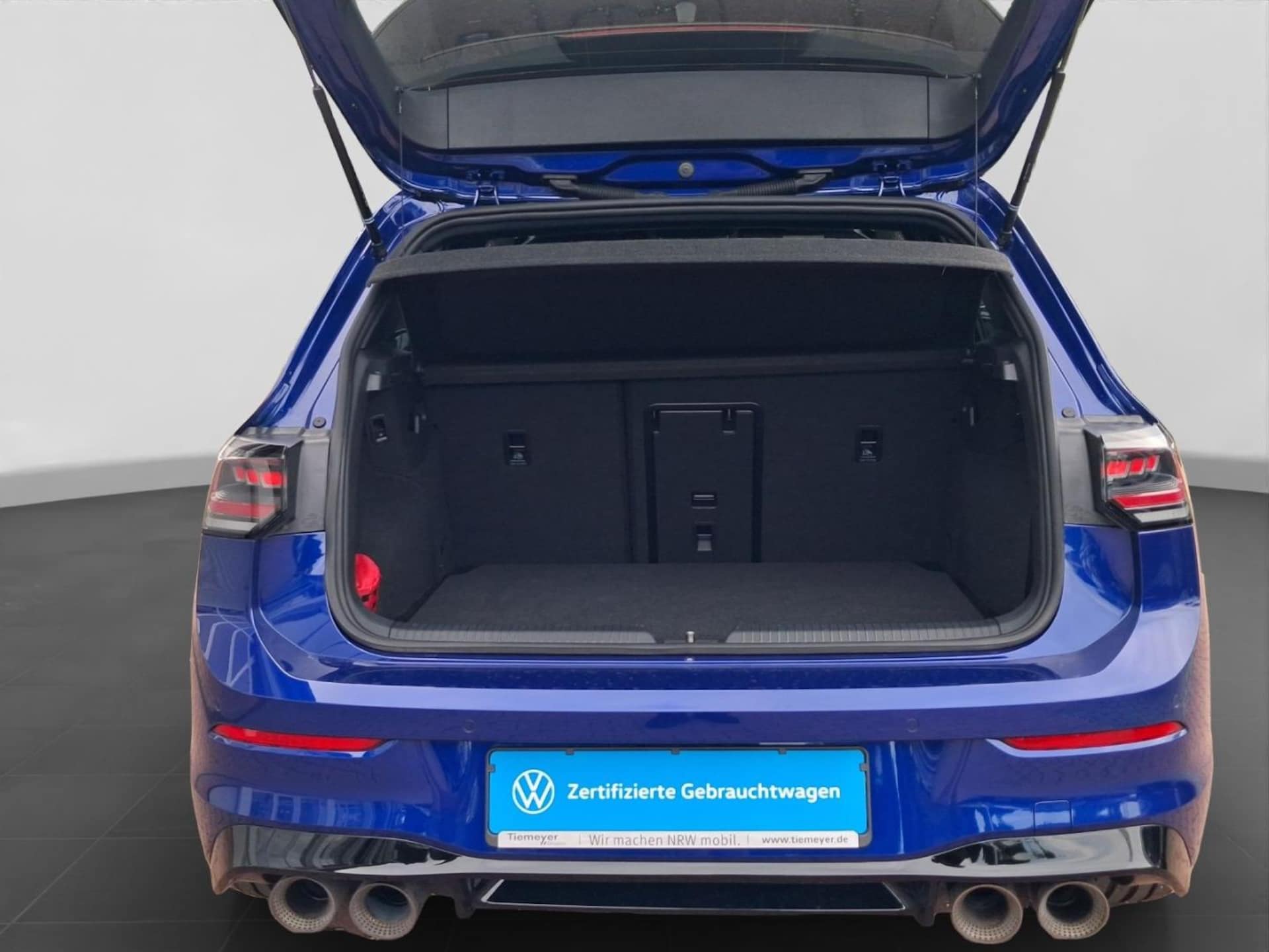 Volkswagen Golf R
