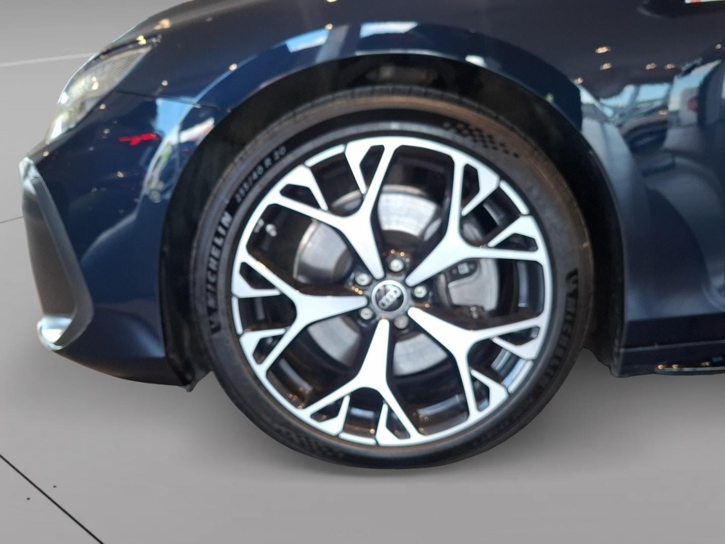 Bild som visar Audi A6 Avant A6 Avant TDI quattro S line 150 kWS tronic - för mer information kontakta din Audi Partner