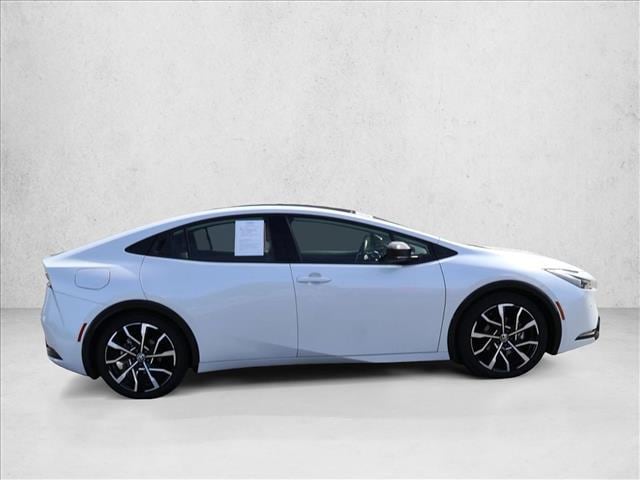 2025 Toyota Prius Plug-in Hybrid