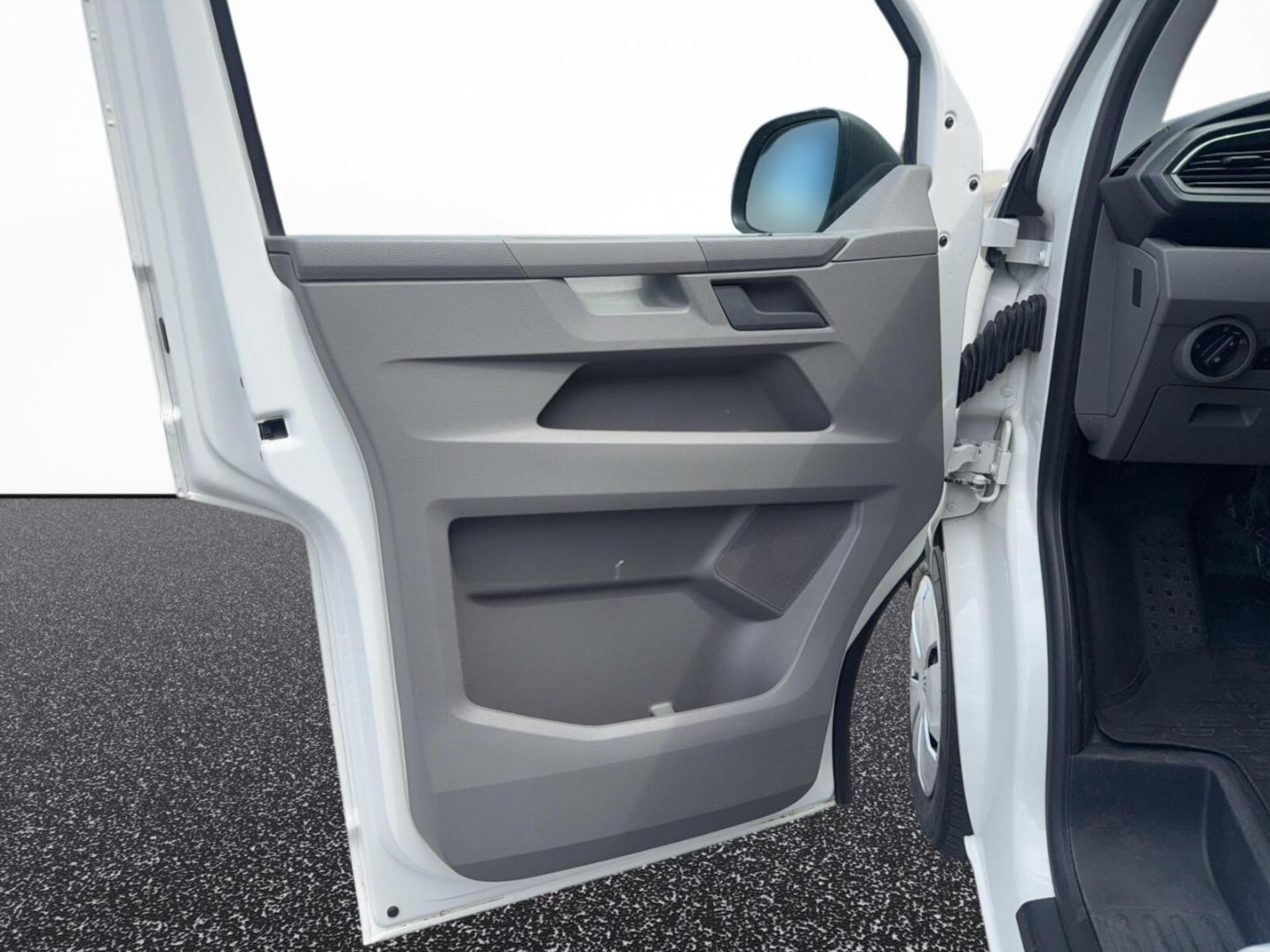 Volkswagen Transporter 6.1 Furgon krótki rozstaw osi