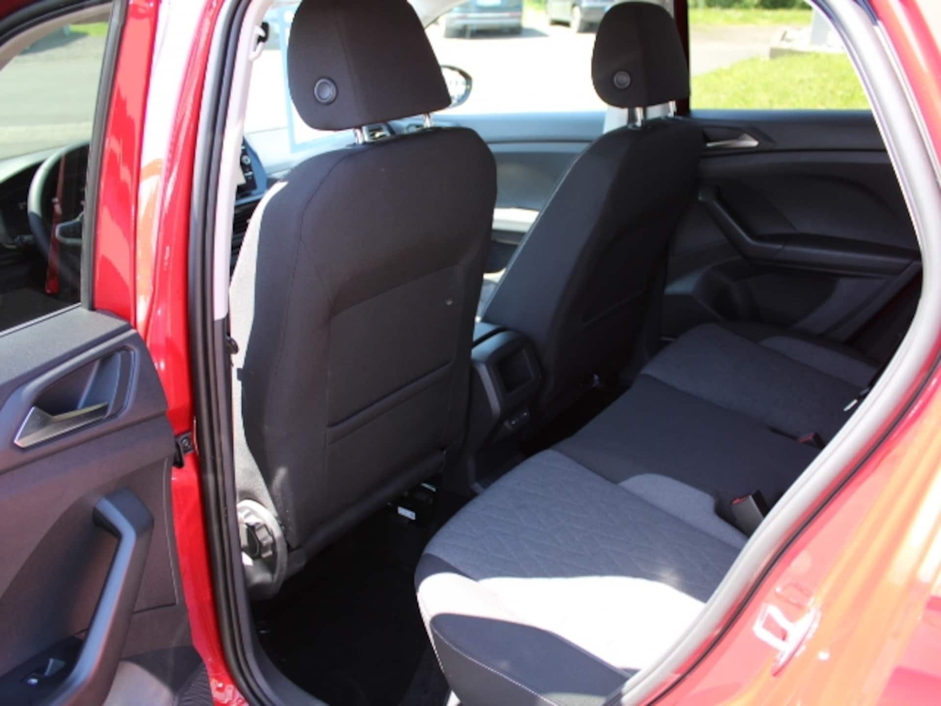 Volkswagen T-Cross Life
