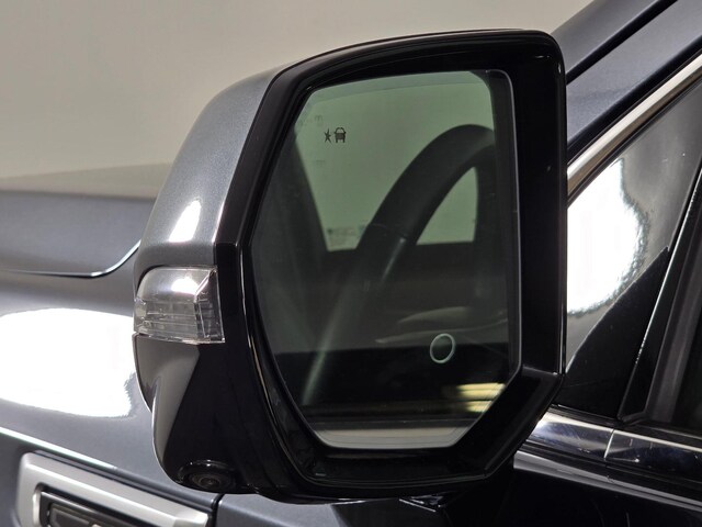 2021 GMC Yukon Denali - Photo 12