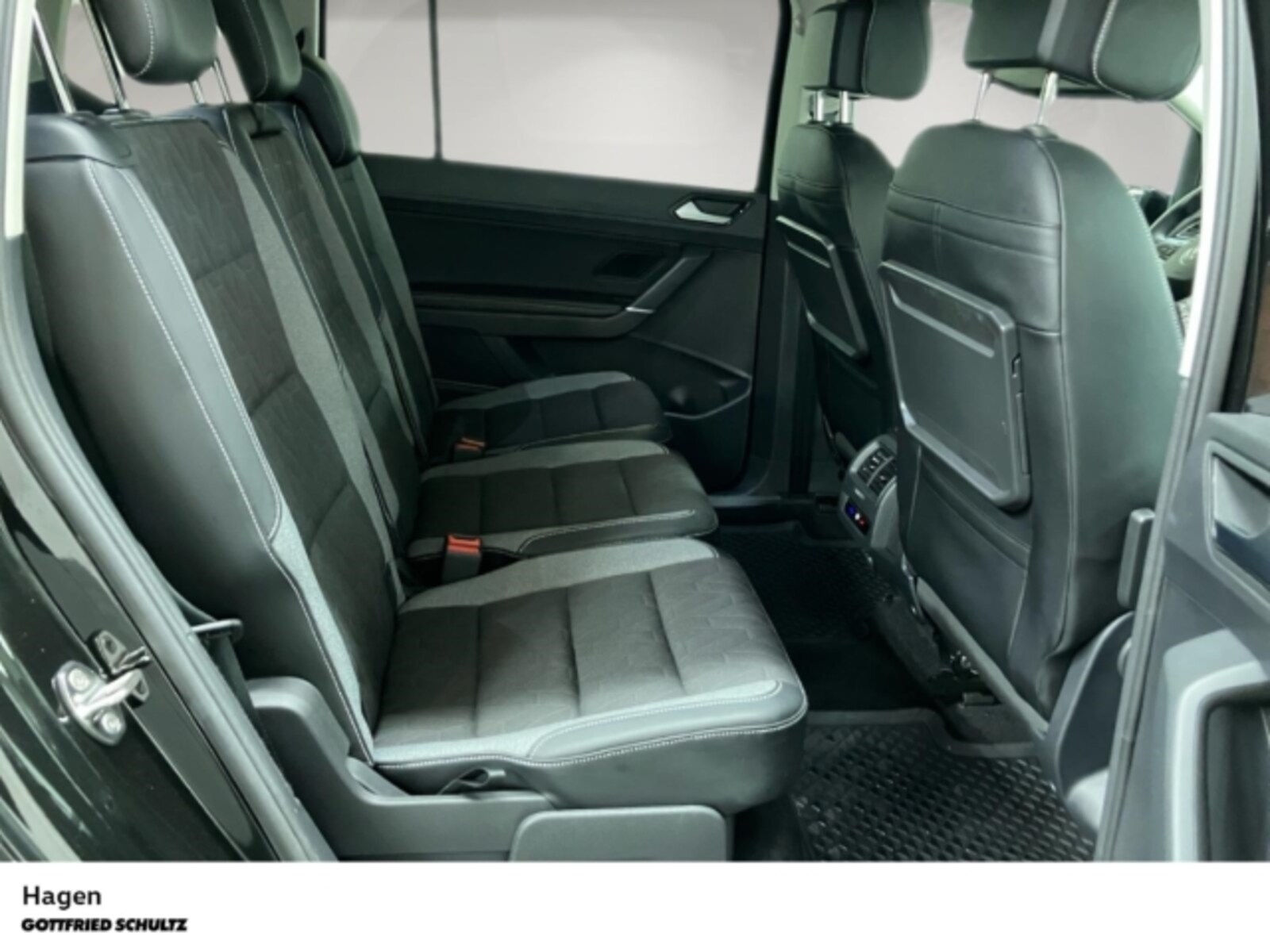 Volkswagen Touran – Bild 6