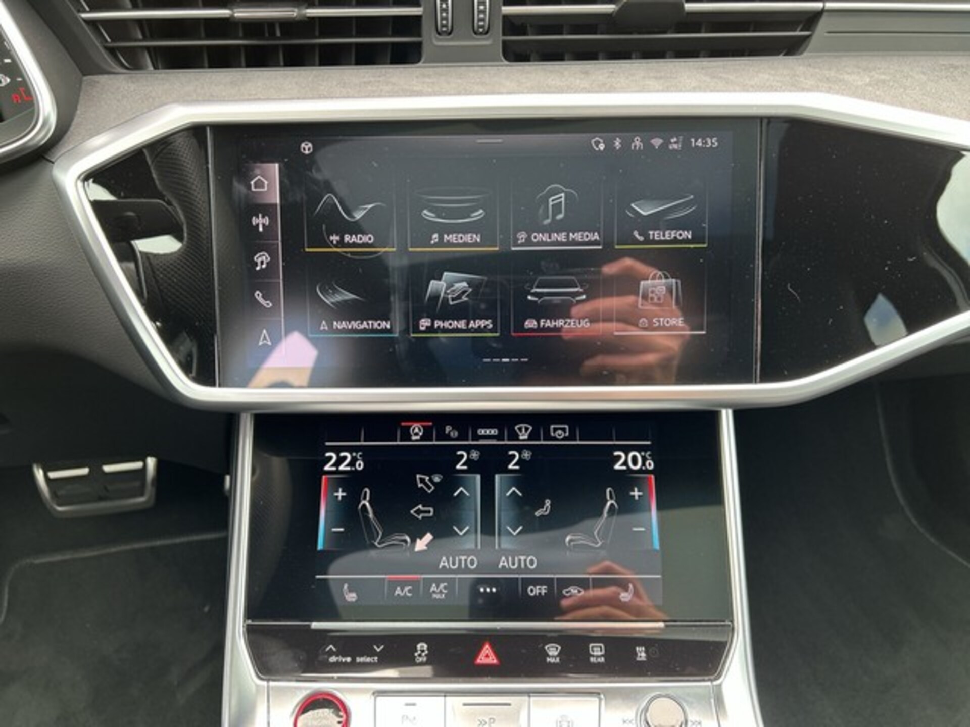 Audi S6 Avant