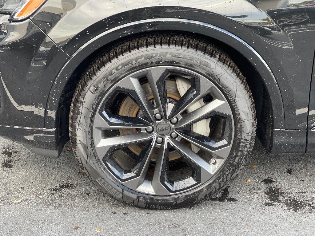 2026 Audi Q7 Premium Plus - Photo 12