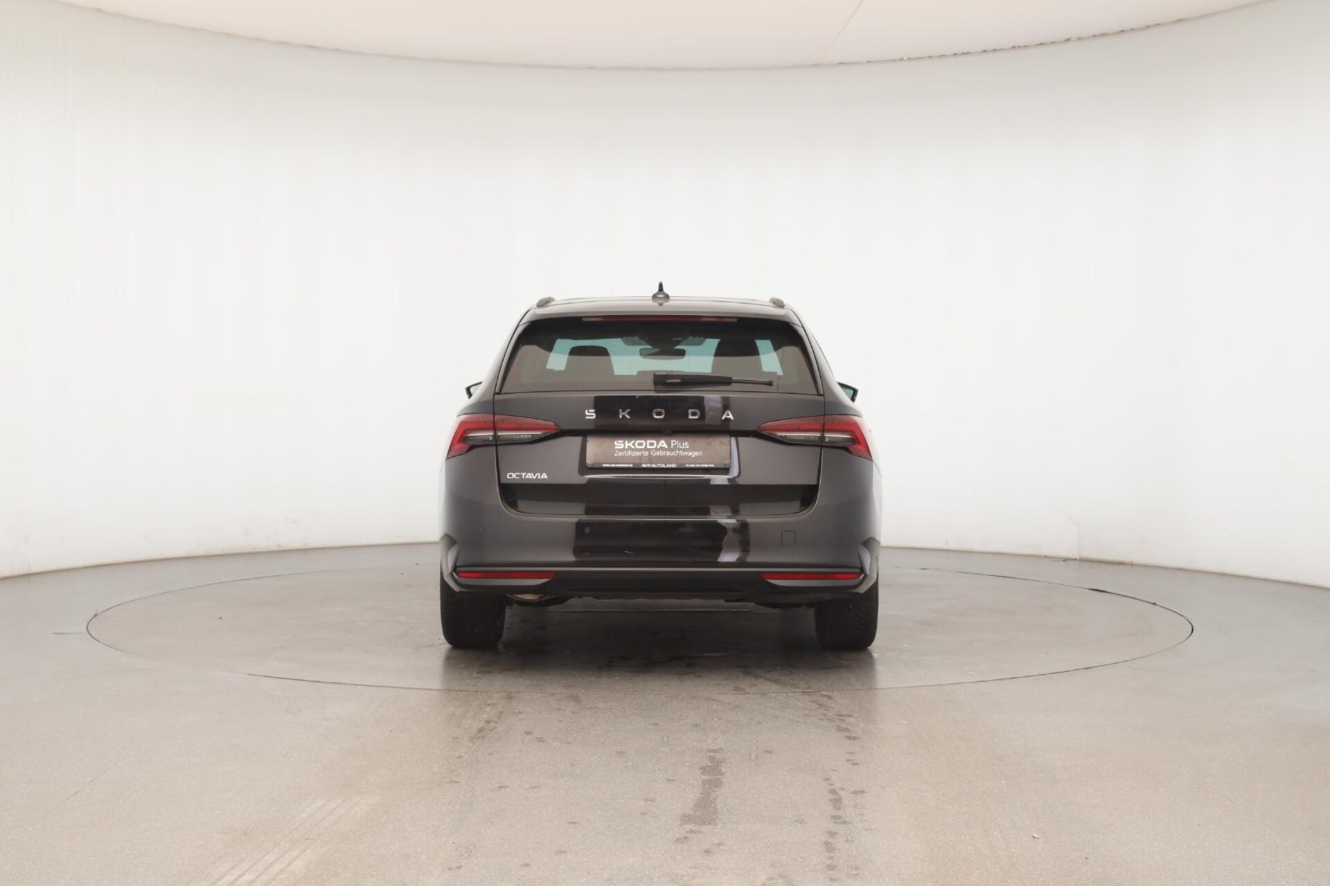Skoda Octavia Combi Tour