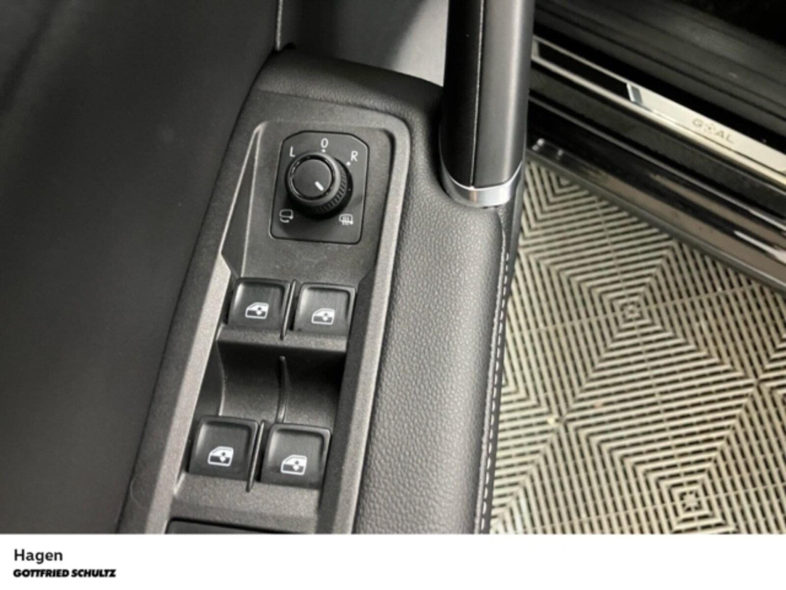 Volkswagen Touran – Bild 9