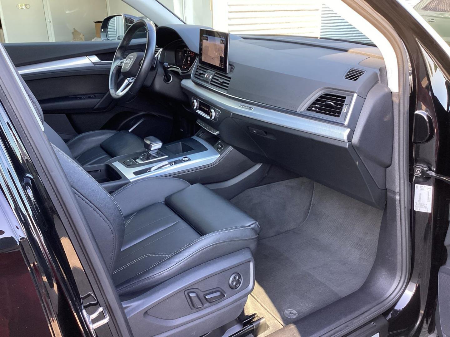 Image about Audi Q5 40 TDI quattro S tronic