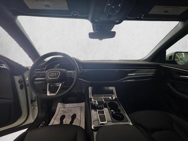 2025 Audi Q8 Premium - Photo 15