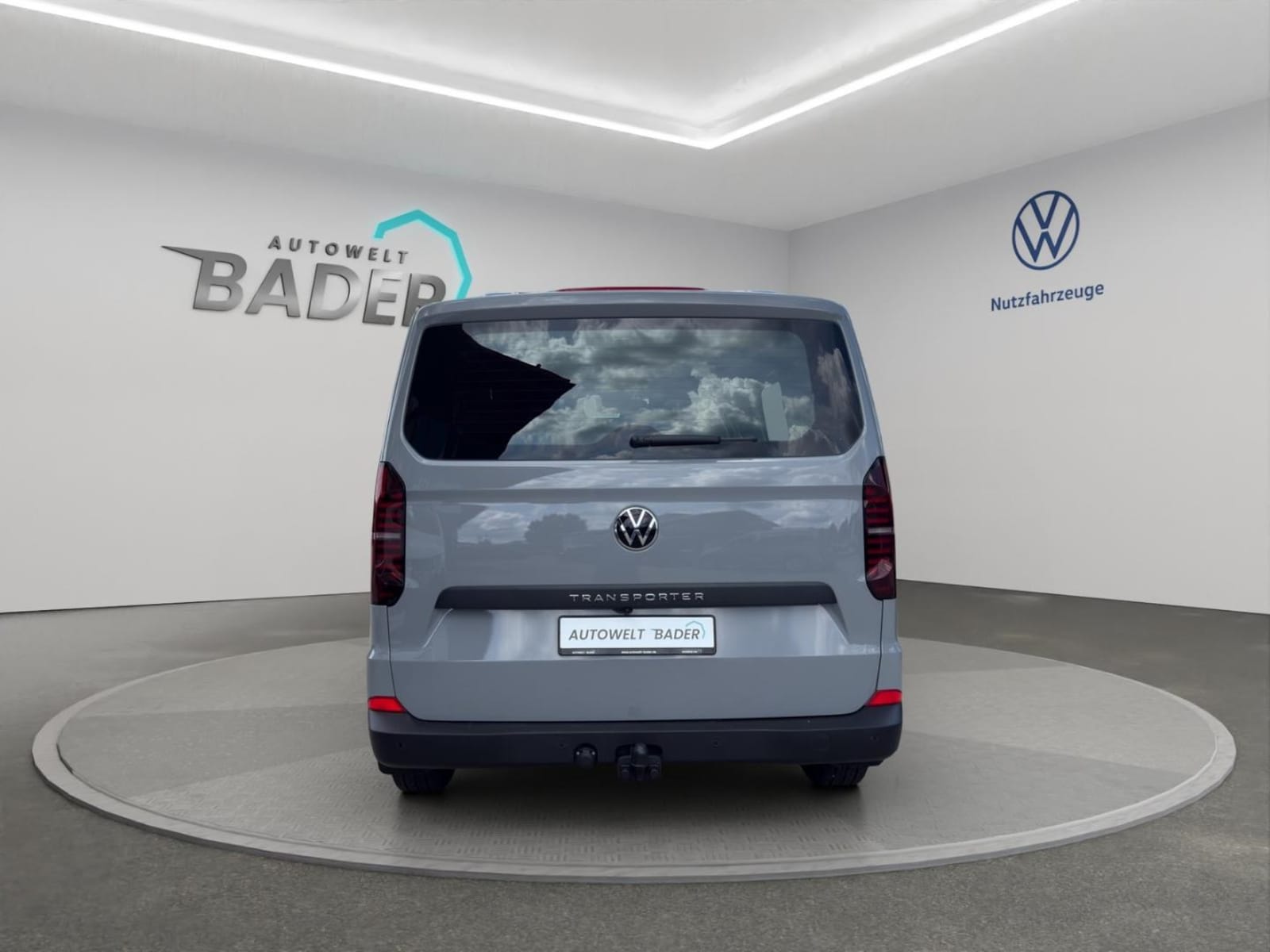 Volkswagen Transporter Kasten kurzer Radstand – Bild 5