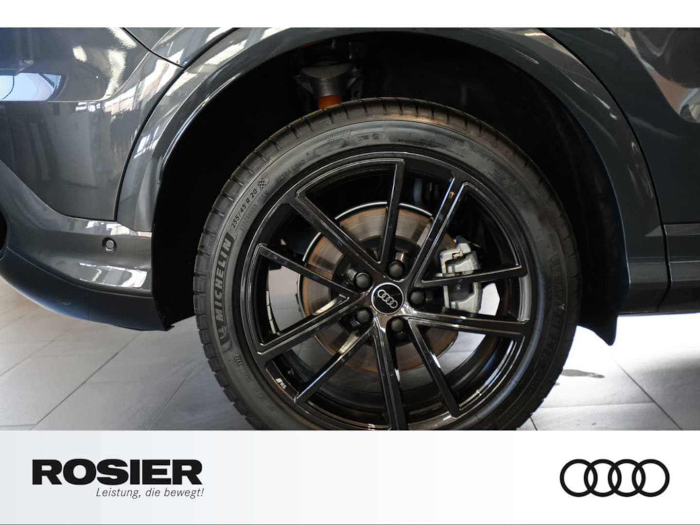 Bild über Audi Q5 Sportback TDI quattro 150 kW S tronic - für weitere Informationen kontaktieren Sie den Audi Partner