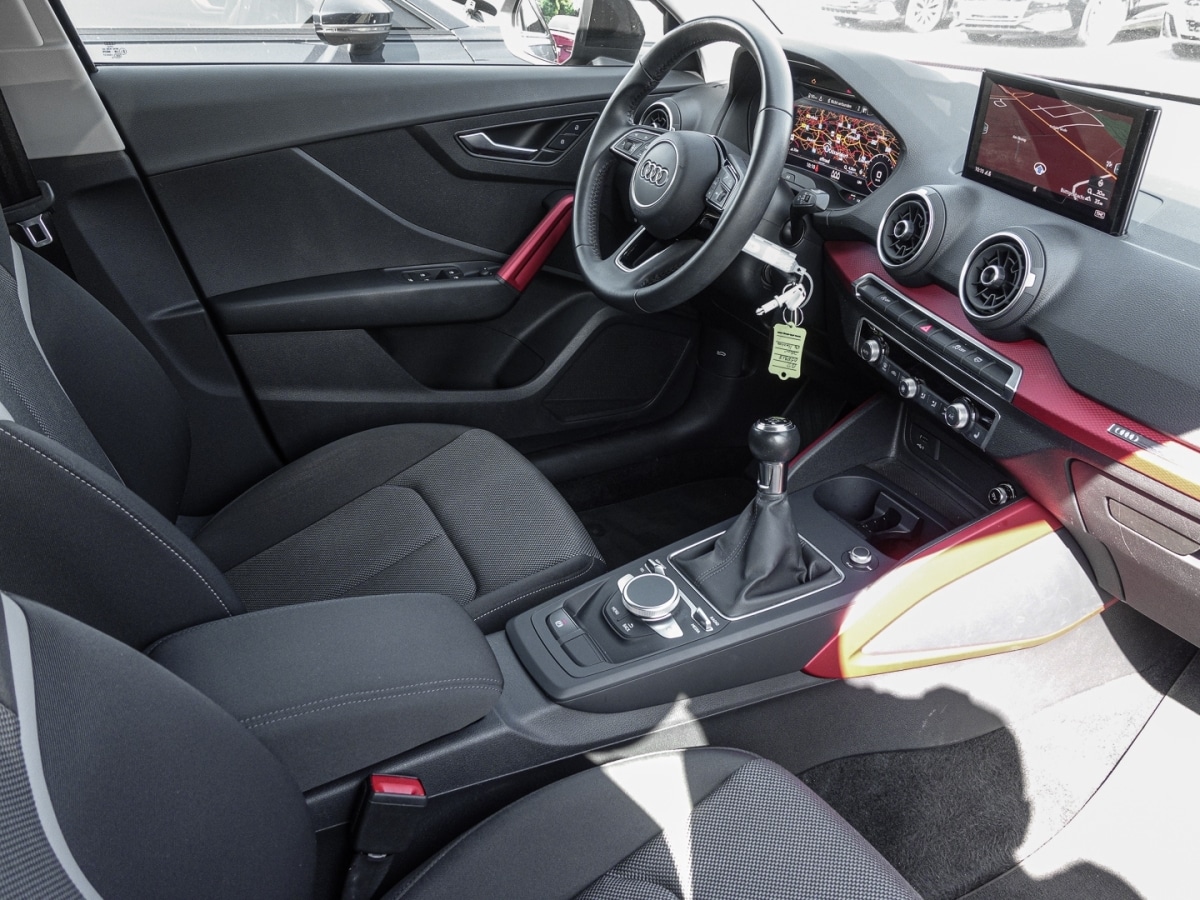 Image about Audi Q2 sport 30 TFSI Schaltgetriebe