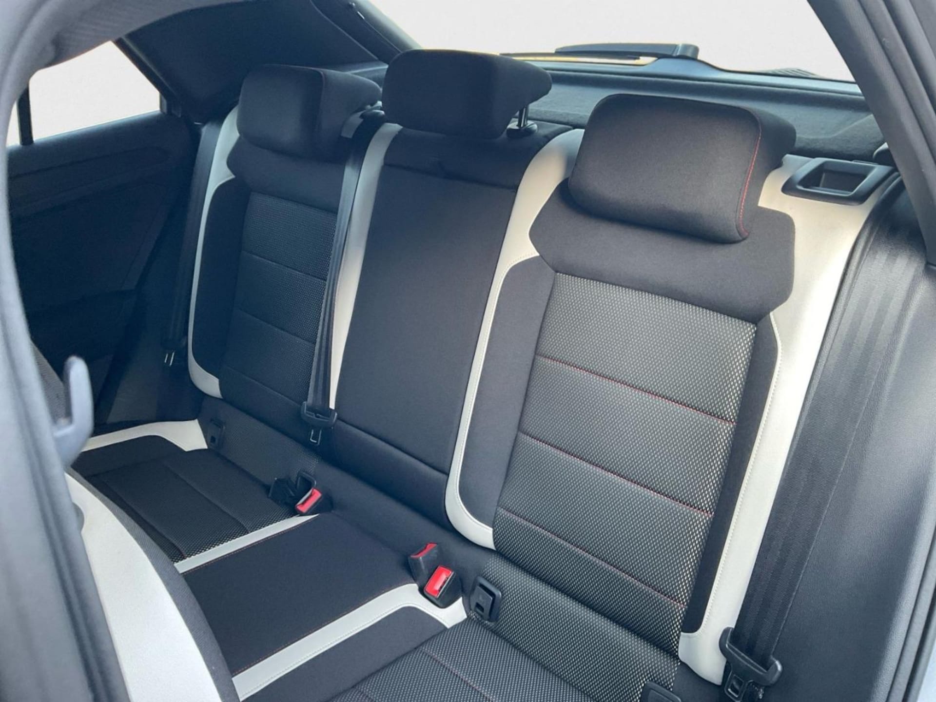 Volkswagen T-Roc Sport