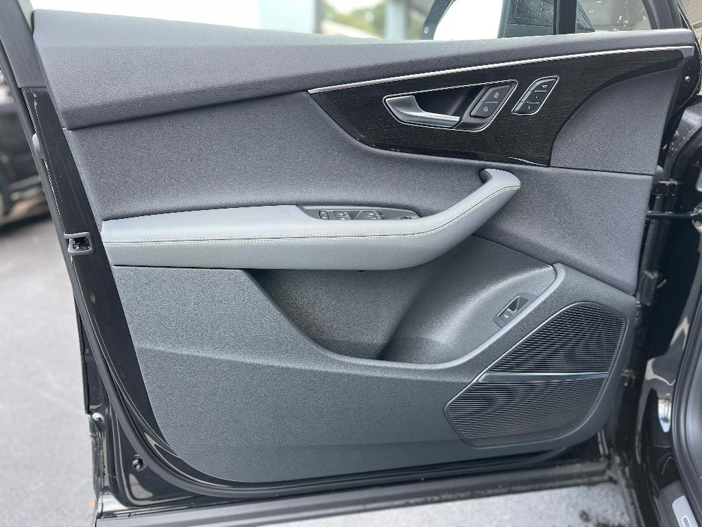 2026 Audi Q7 Premium Plus - Photo 14