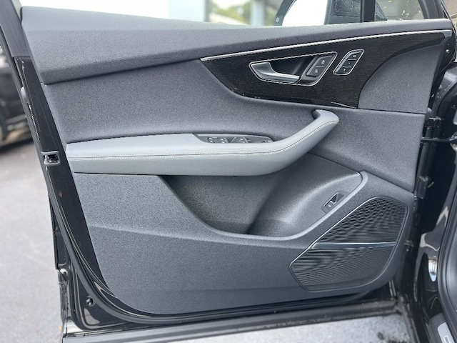 2026 Audi Q7 Premium Plus - Photo 14