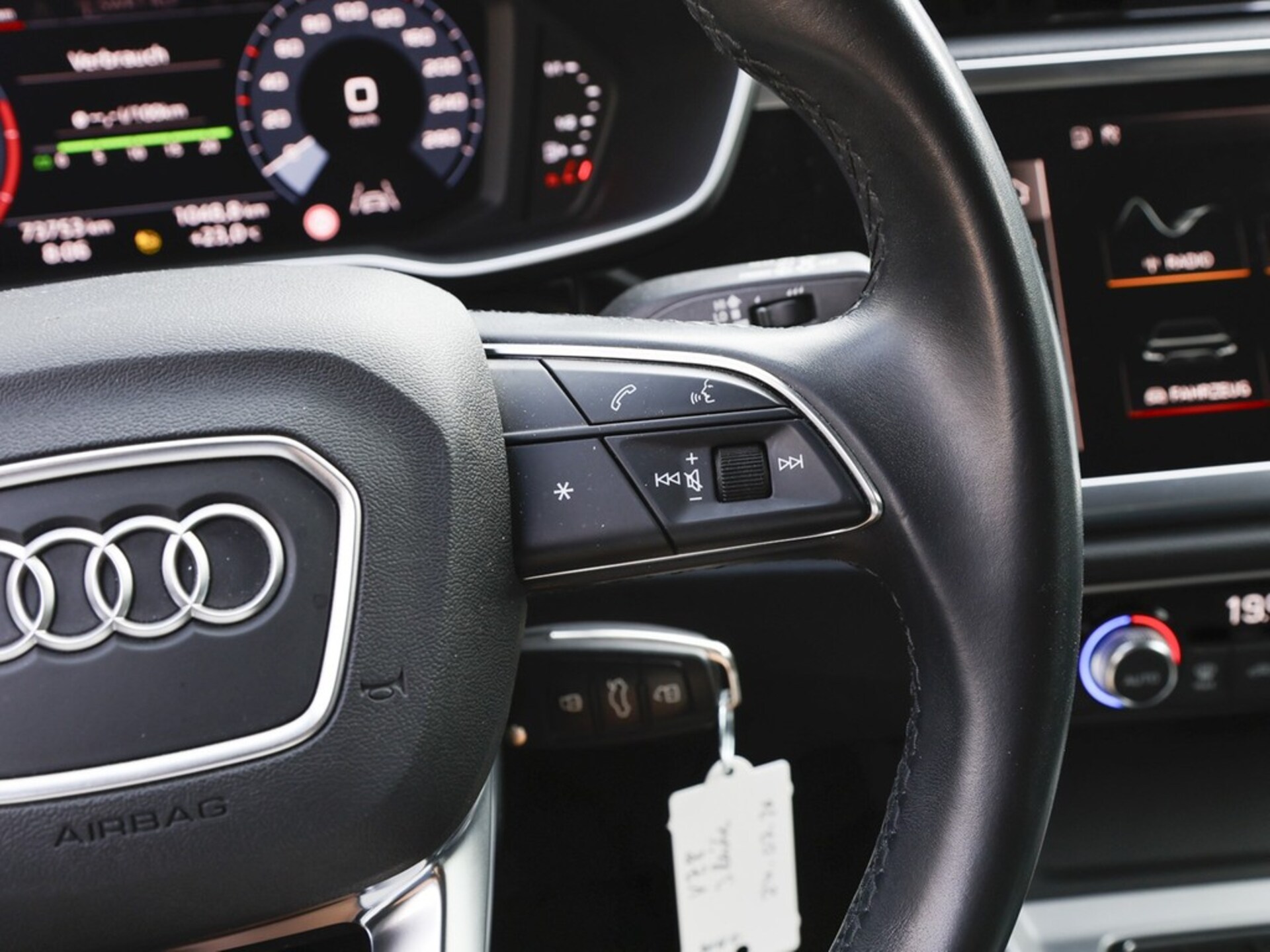 Audi Q3 SUV S line