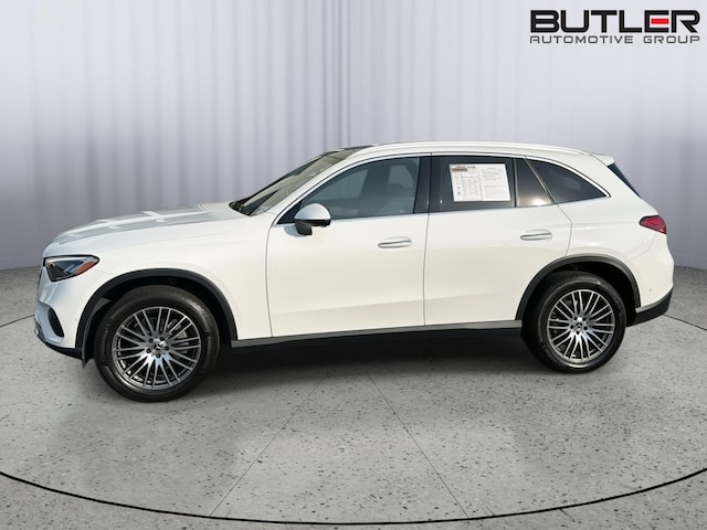 2024 Mercedes-Benz GLC 300