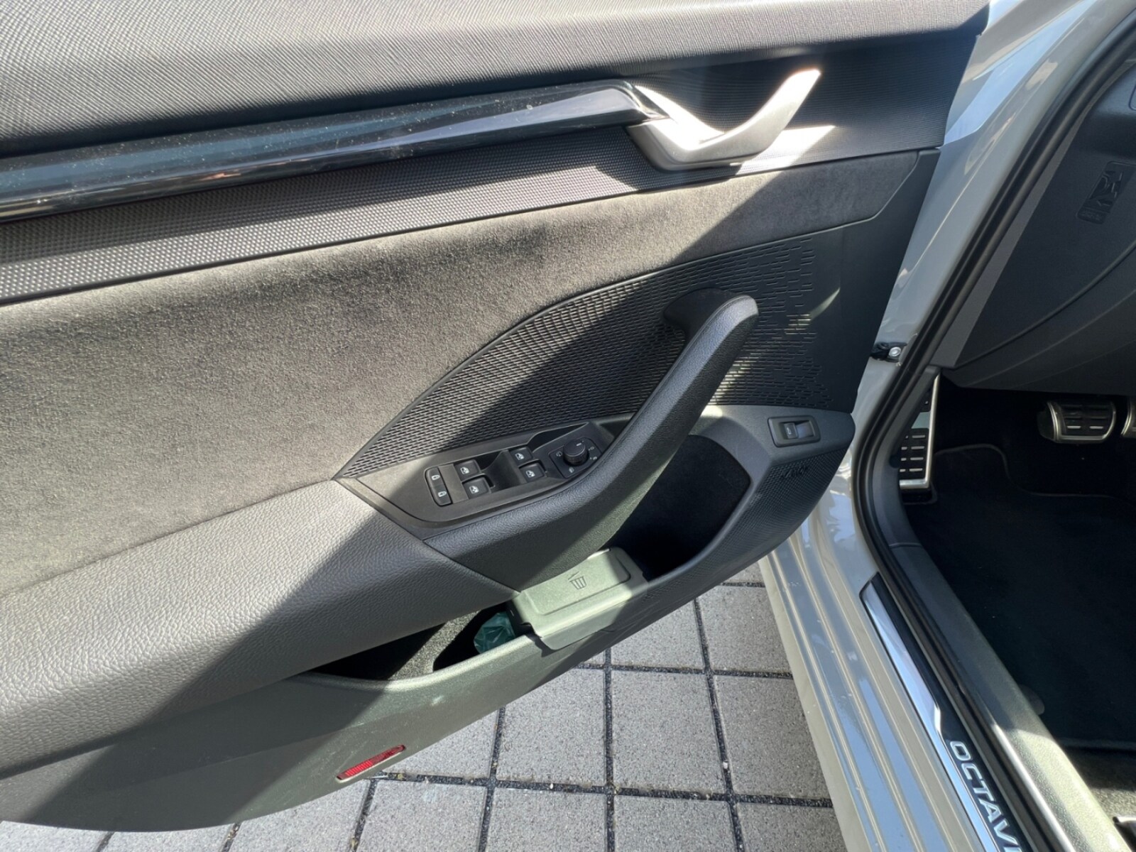 Škoda Octavia Combi – Bild 8