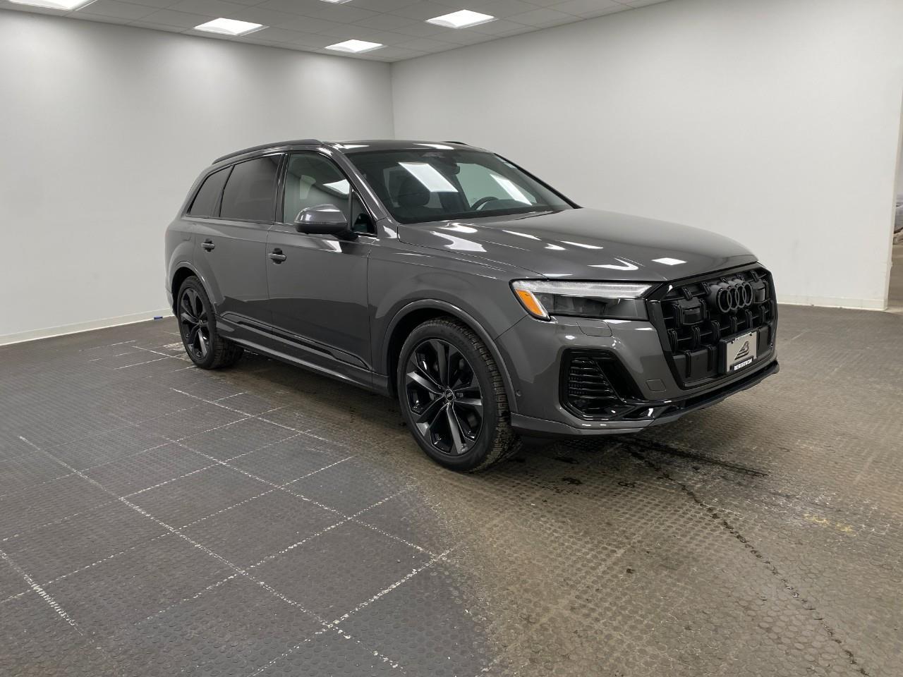 2026 Audi Q7 55 Premium Plus quattro Tiptronic's photo