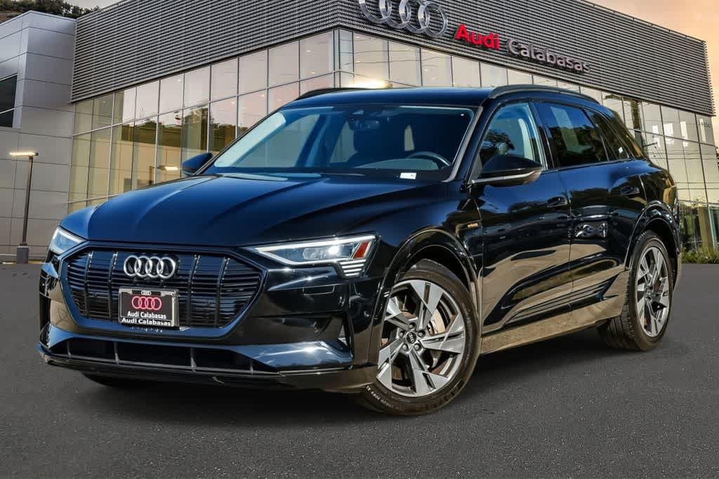 2022 Audi e-tron 95 kWh Premium quattro's photo