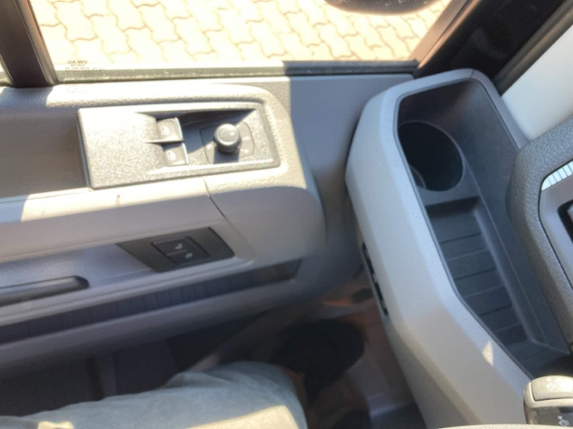 Volkswagen Crafter Kasten langer Radstand