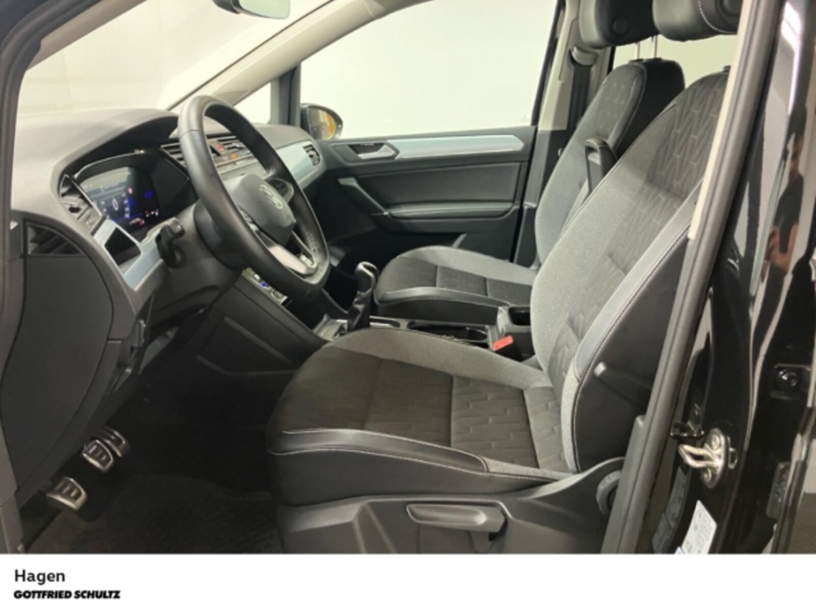 Volkswagen Touran – Bild 17