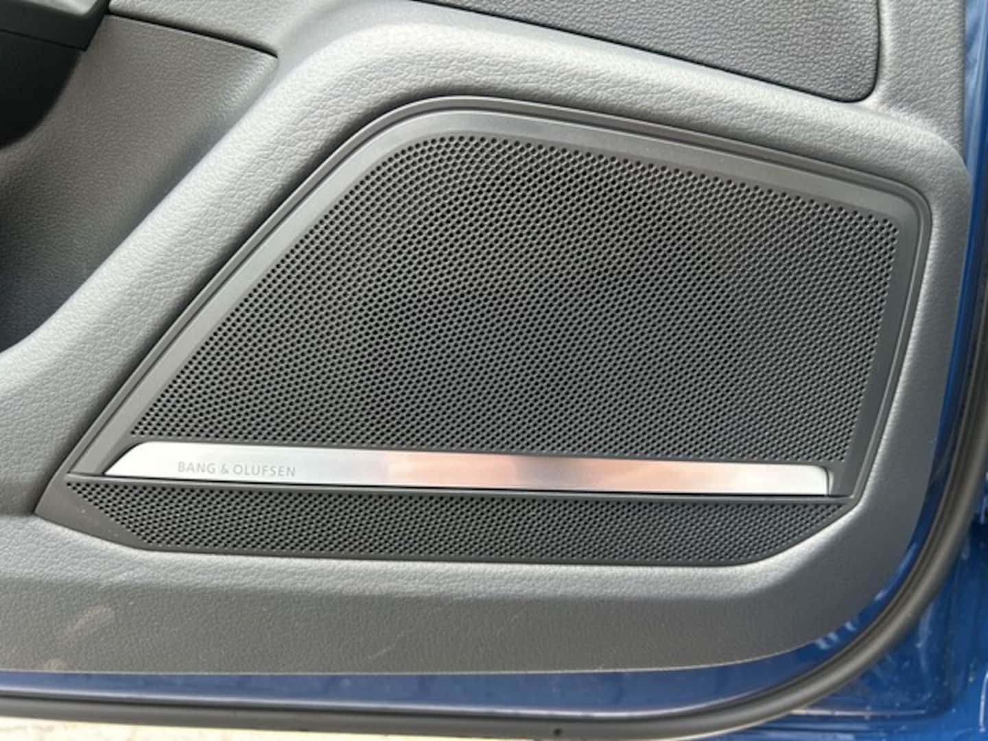 Bild über Audi S6 Avant TDI quattro tiptronic - für weitere Informationen kontaktieren Sie den Audi Partner