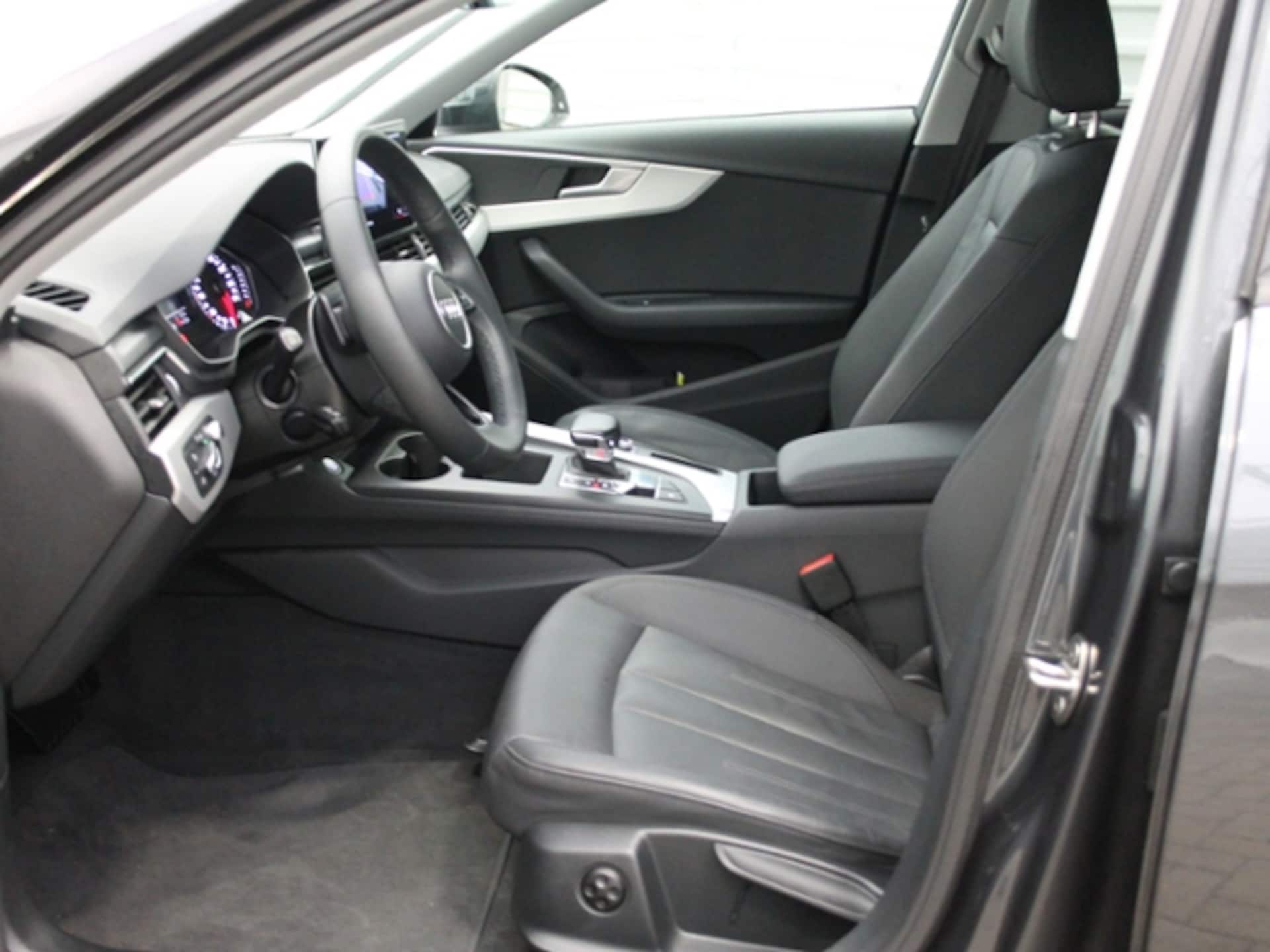 Audi A4 Limousine