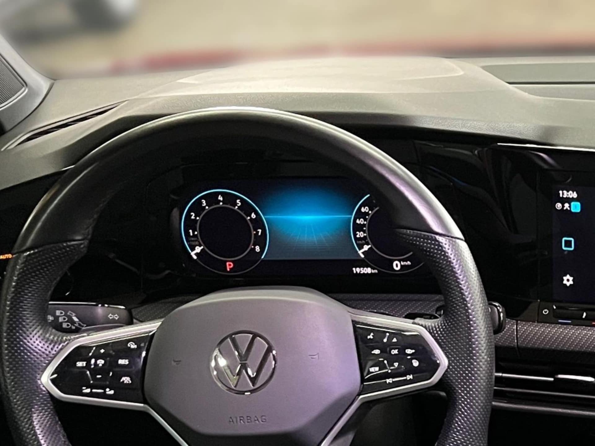 Volkswagen Golf R-Line