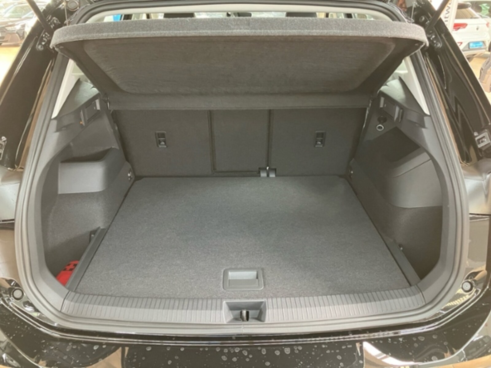 Volkswagen Tiguan – Bild 11