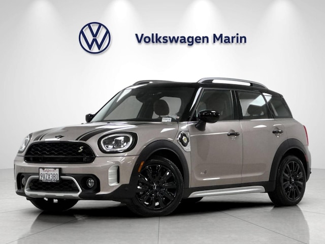 2022 MINI