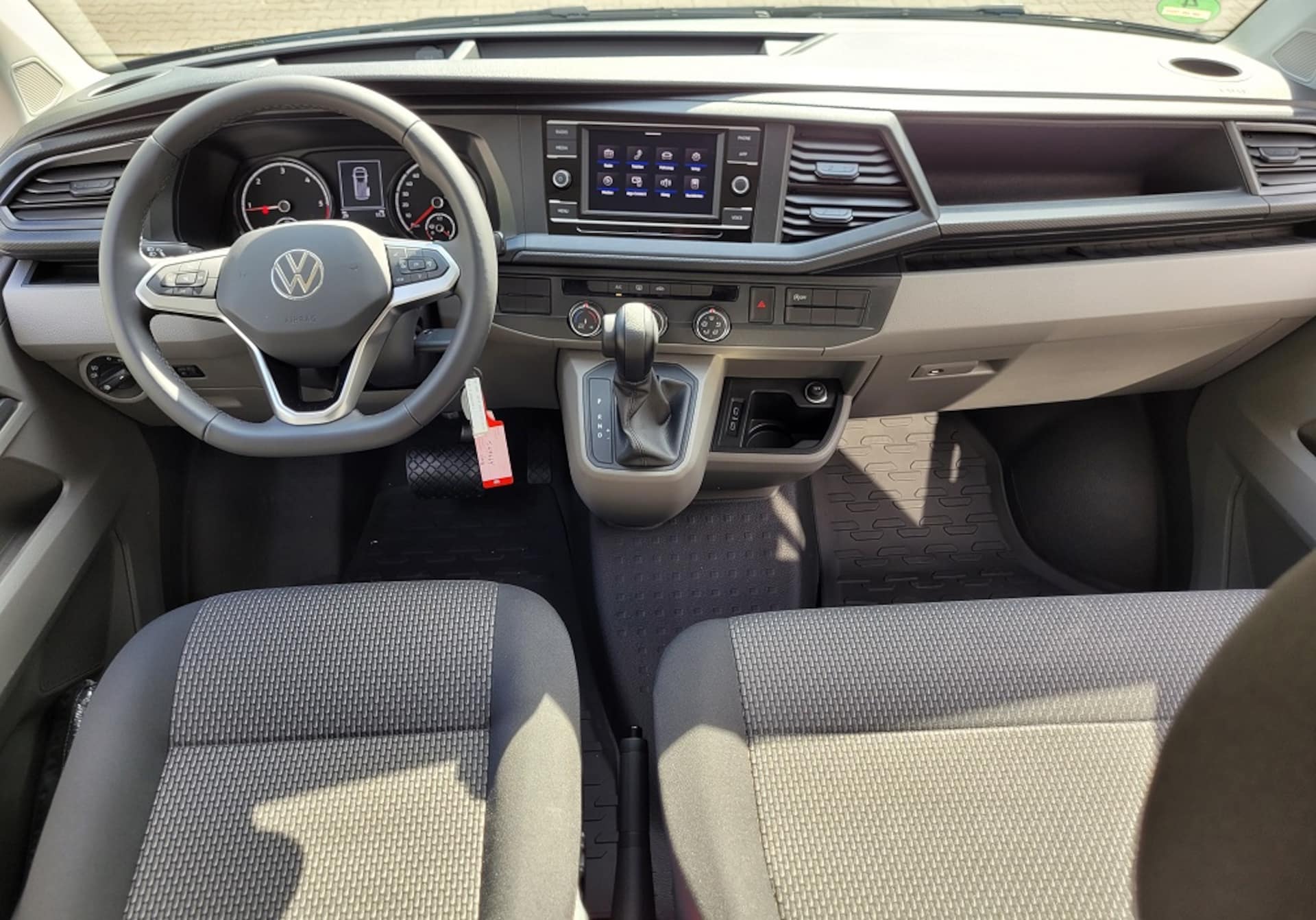 Volkswagen T6.1 Caravelle kurzer Radstand Trendline