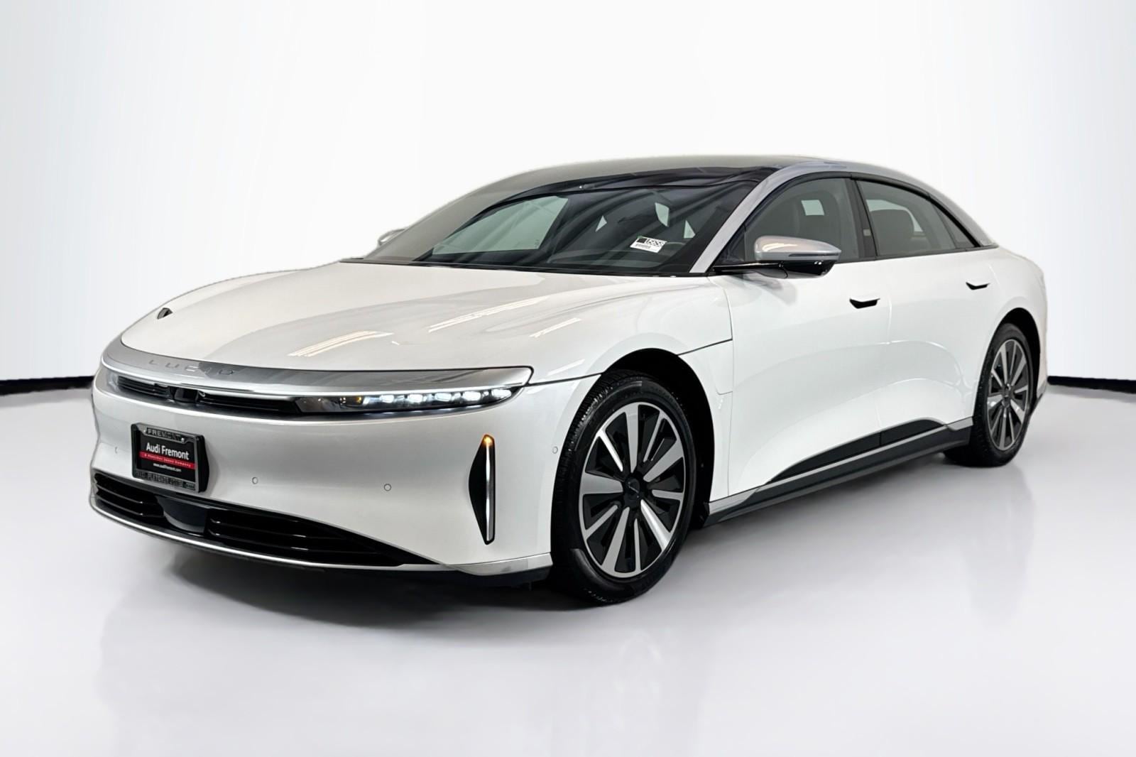 2022 Lucid Air Grand Touring's photo