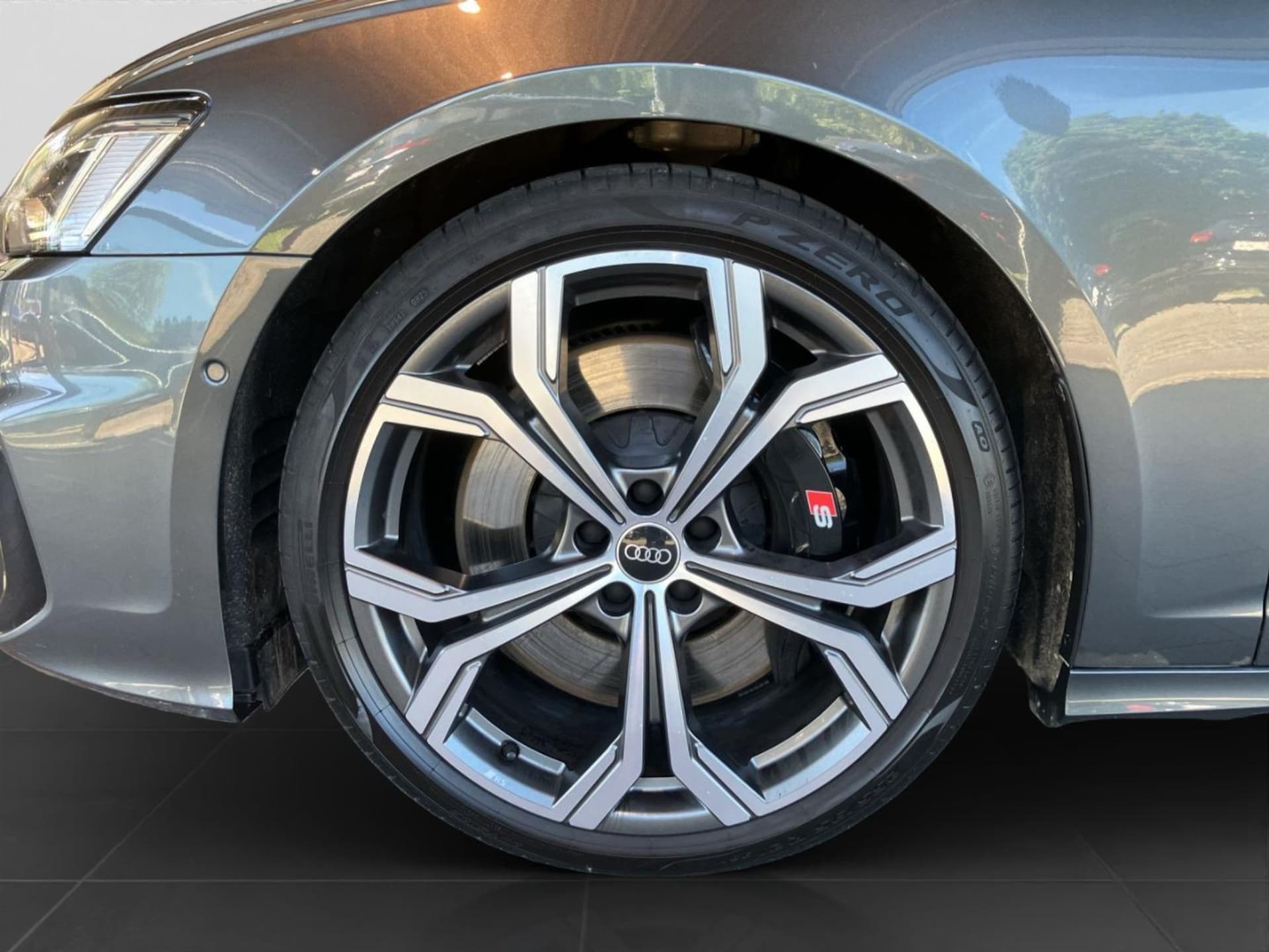 Audi S6 Avant