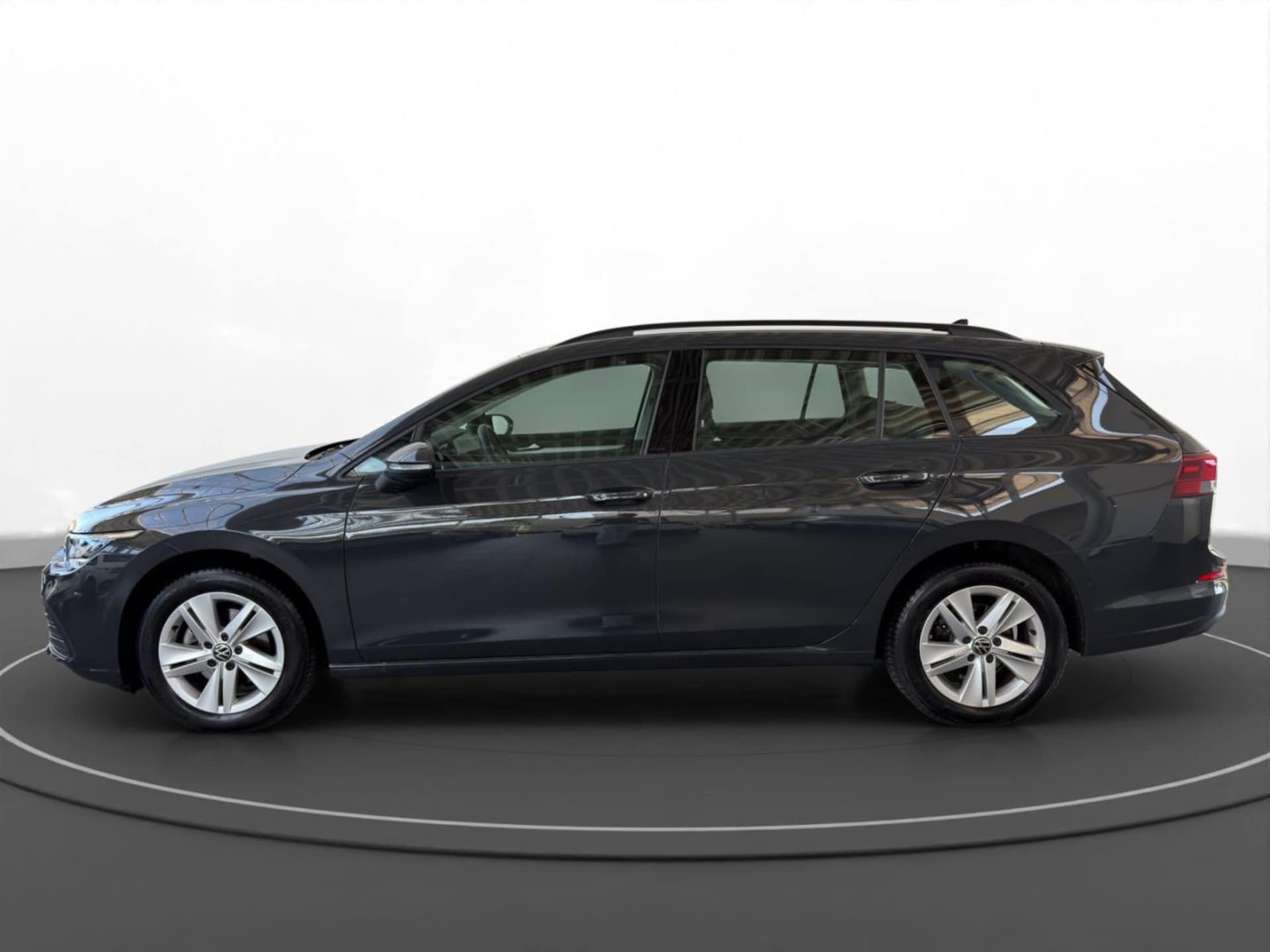 Volkswagen Golf Variant Life