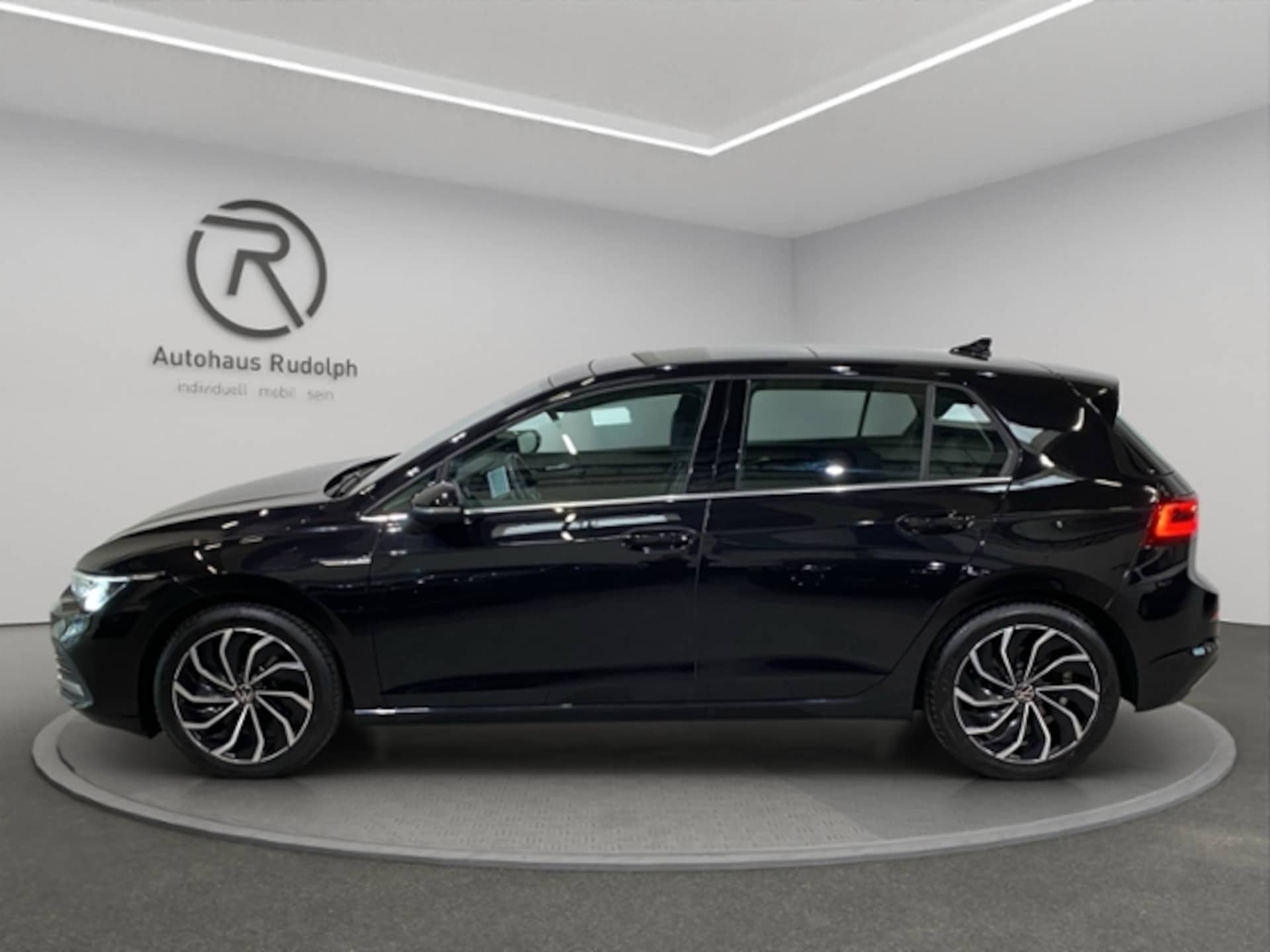 Volkswagen Golf Style