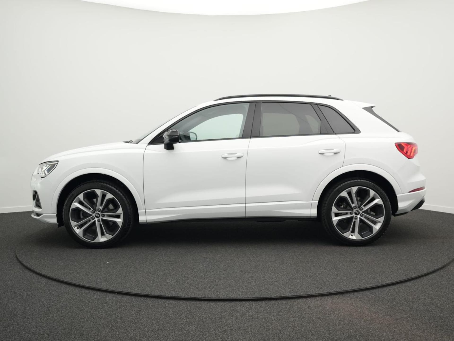 Audi Q3 SUV advanced