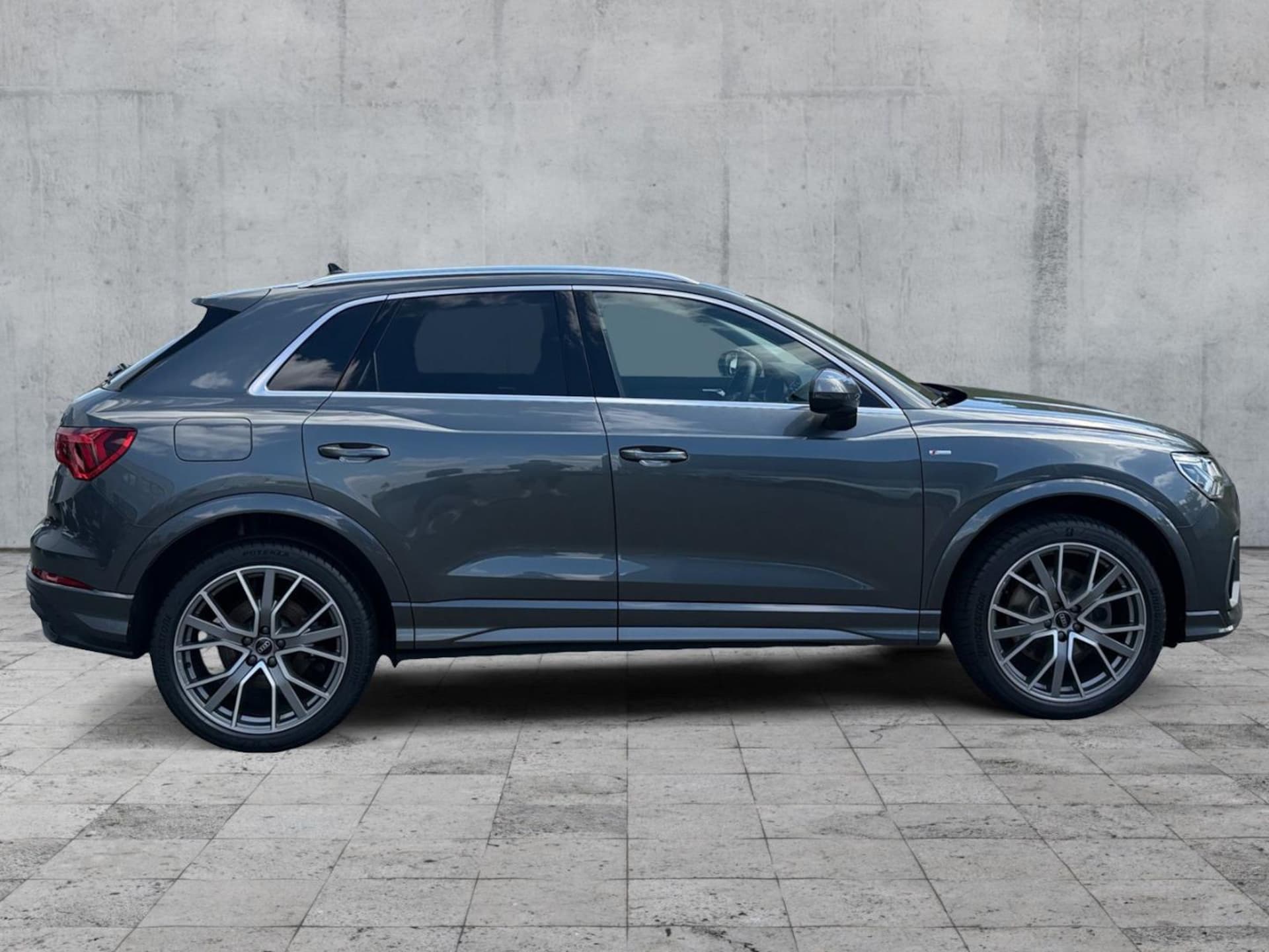 Audi Q3 SUV S line