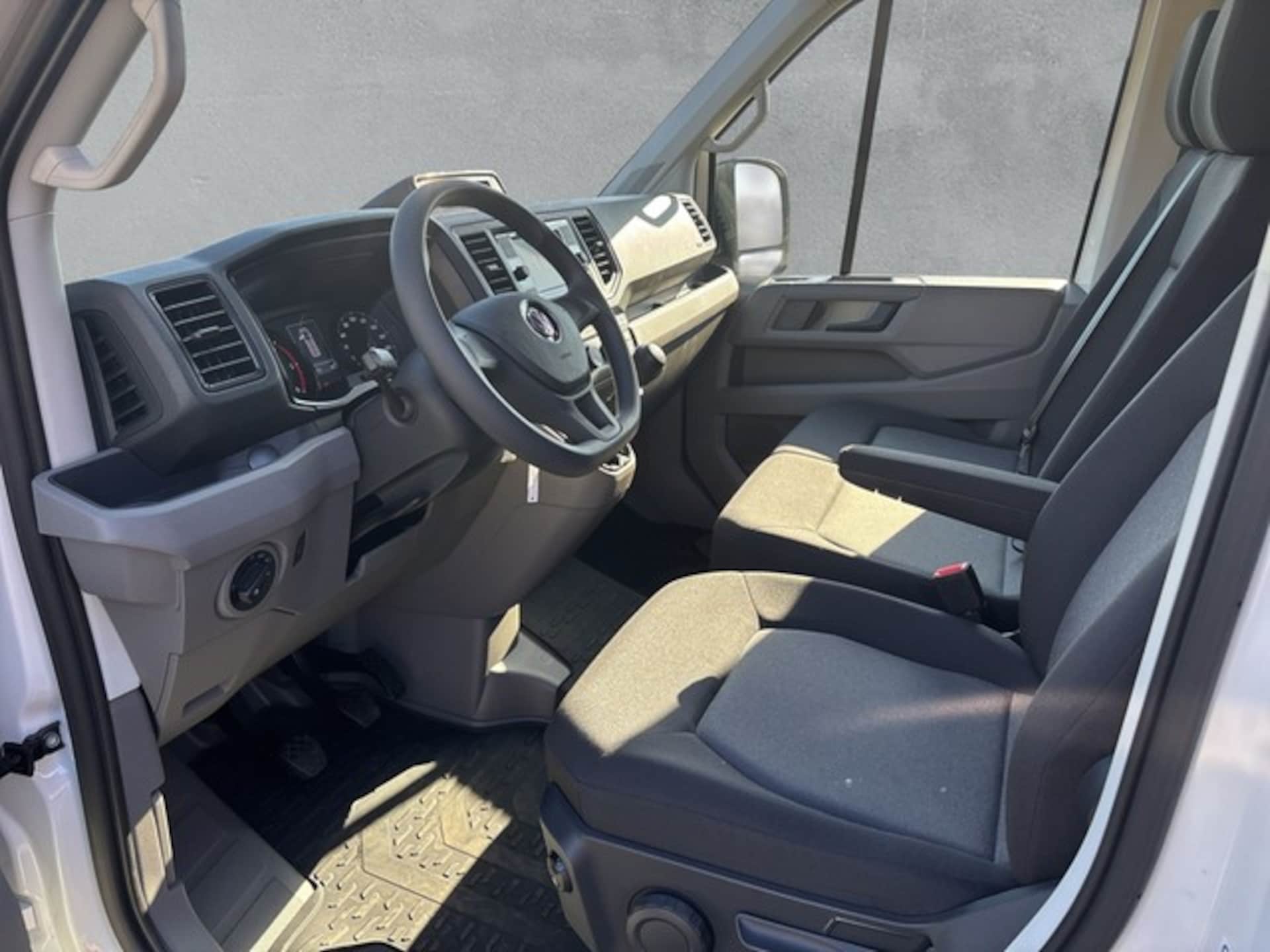 Volkswagen Crafter Kasten langer Radstand