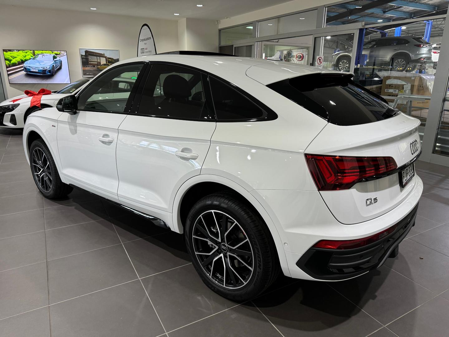 Image about Audi Q5 Sportback 40 TDI quattro S line 150 kW S tronic