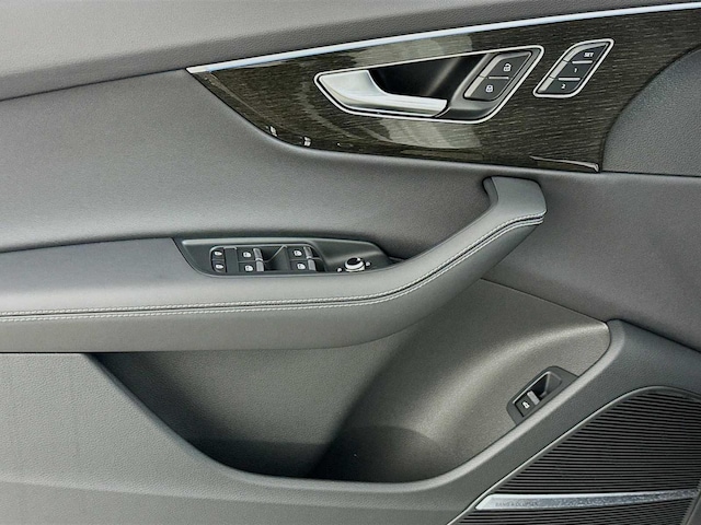 2026 Audi Q7 Premium Plus - Photo 17