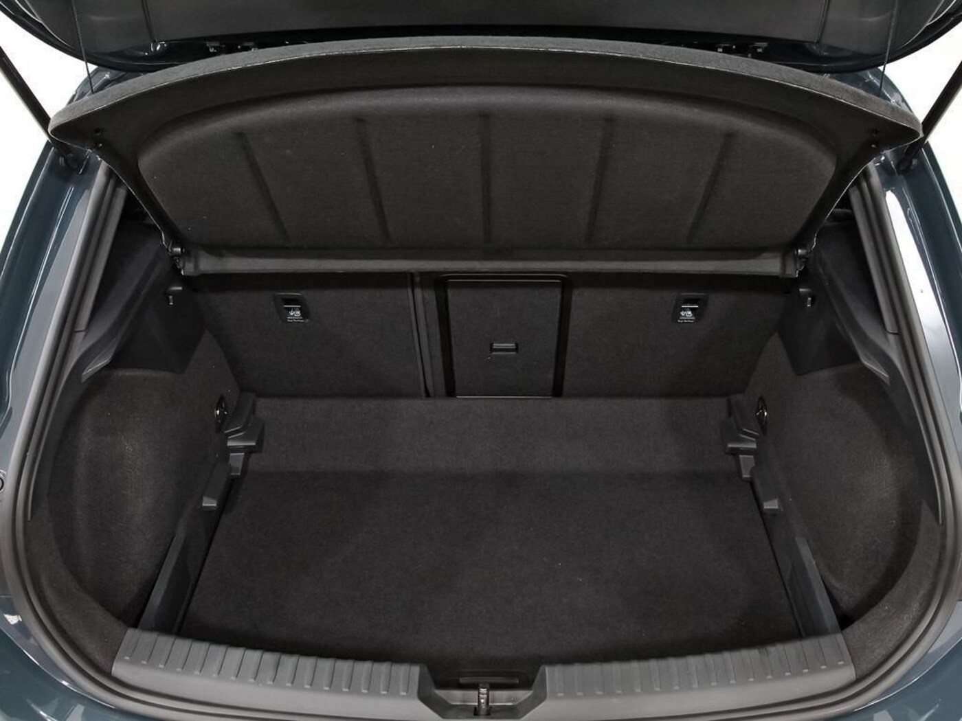 CUPRA Leon León 1.5 eTSI DSG 110 kW (150 CV) — photo 7