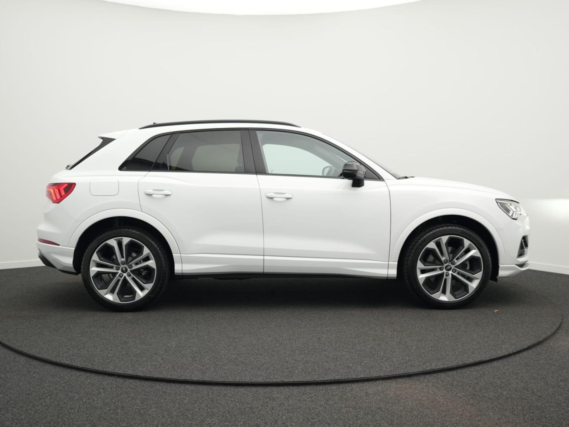 Audi Q3 SUV advanced