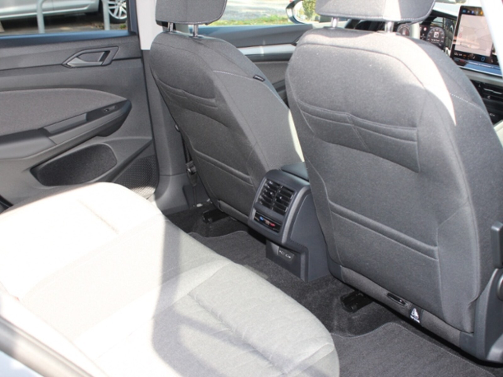 Volkswagen Golf Variant – Bild 9