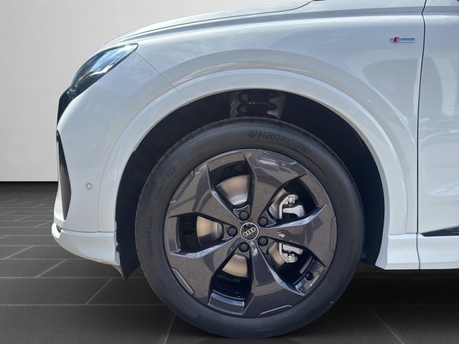 Audi Q4 Sportback e-tron – Bild 7