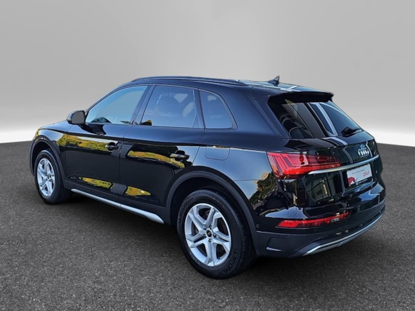 Bild über Audi Q5 TFSI e advanced 50 TFSI e quattro S tronic - für weitere Informationen kontaktieren Sie den Audi Partner