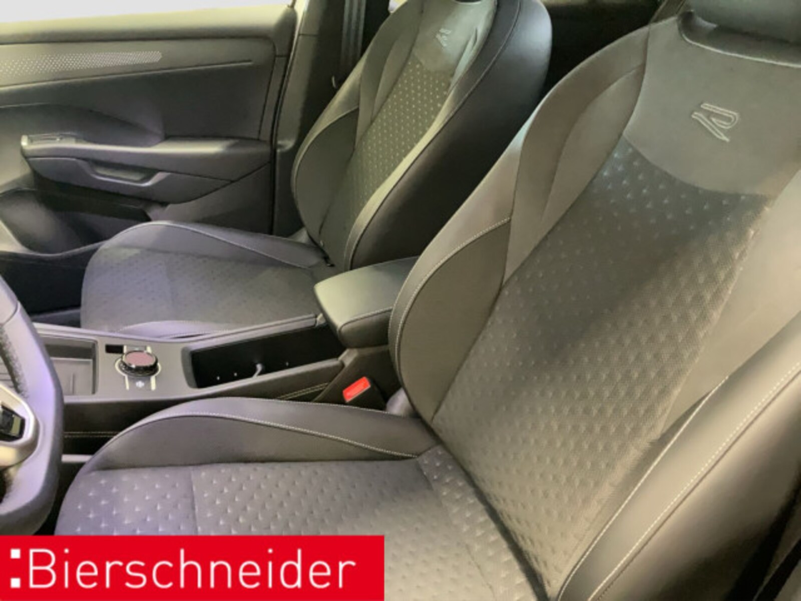 Volkswagen T-Roc – Bild 12