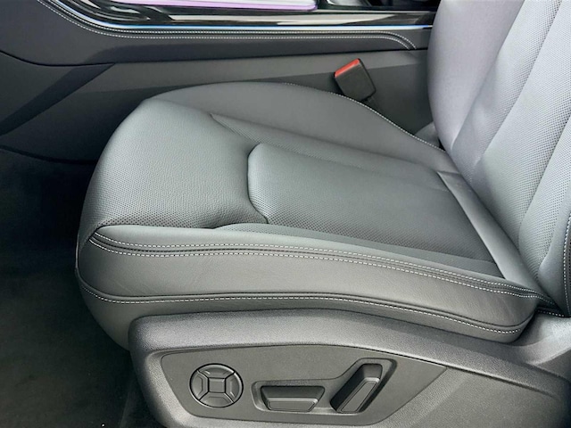 2026 Audi Q7 Premium Plus - Photo 18