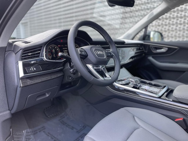 2026 Audi Q7 Premium Plus - Photo 22